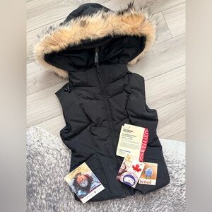 Canada Goose 50th Anniversary Icicle Vest - XXS Black Fur Hood